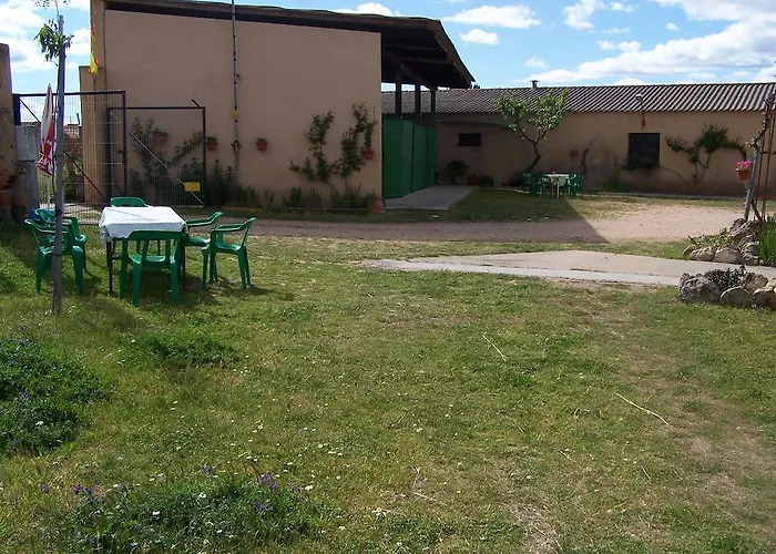 Albergue Turistico Torre De Sabre